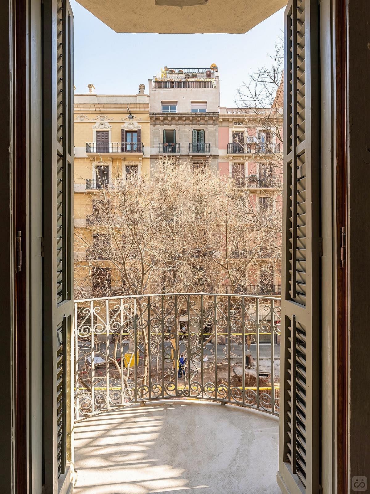  Double Ensuite Bedroom With Gallery 1C  -  Modern Coliving Community with Private Suites in Vibrant Eixample  - Gallery -  67