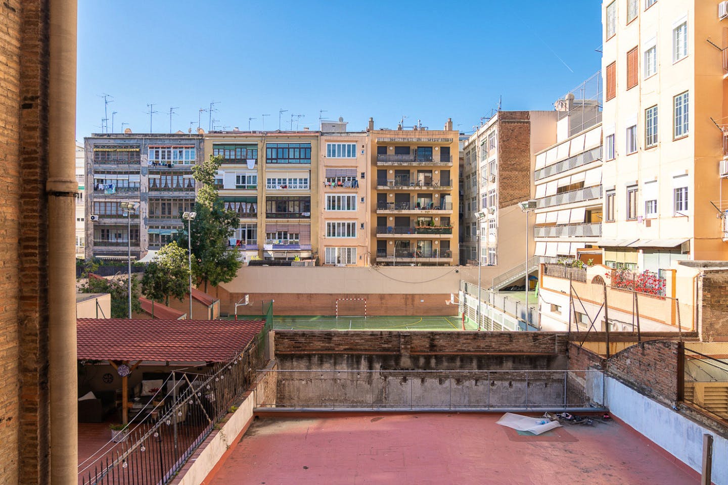  Double Ensuite Bedroom With Gallery 1C  -  Modern Coliving Community with Private Suites in Vibrant Eixample  - Gallery -  20