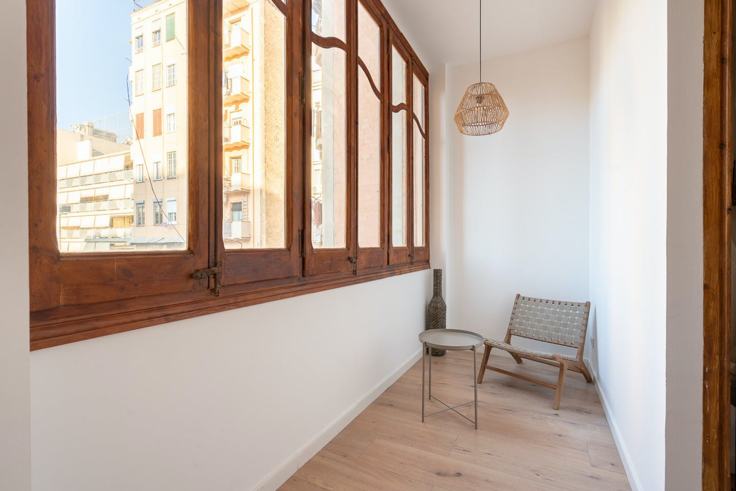  Double Ensuite Bedroom With Gallery 1C  -  Modern Coliving Community with Private Suites in Vibrant Eixample  - Gallery -  3