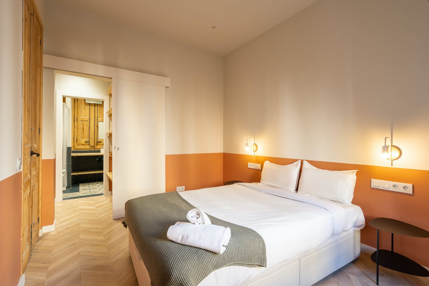  Double Ensuite Bedroom With Balcony 2A  -  Modern Coliving Community with Private Suites in Vibrant Eixample  - Gallery -  1