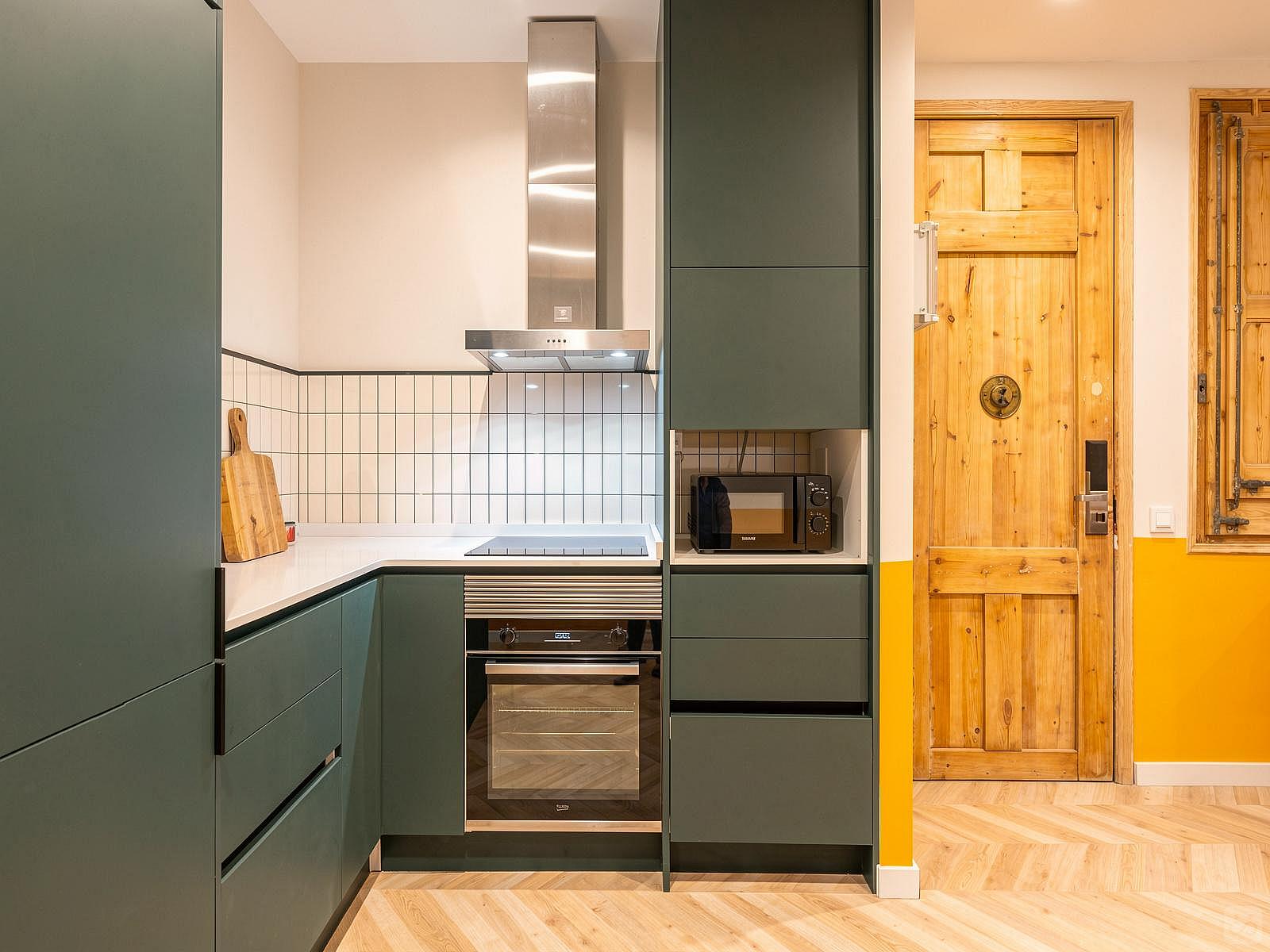  Double Ensuite Bedroom With Balcony 2A  -  Modern Coliving Community with Private Suites in Vibrant Eixample  - Gallery -  64