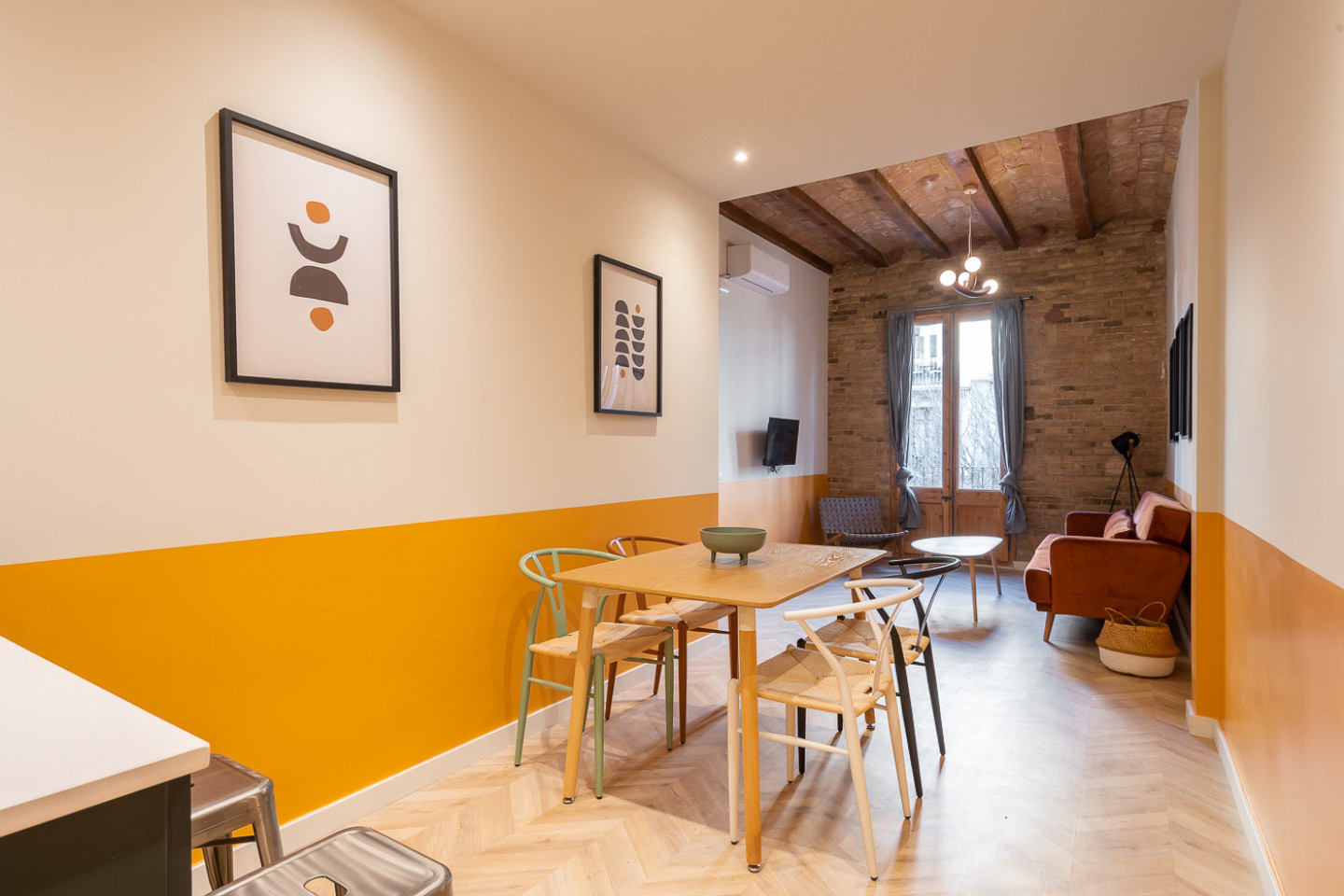  Double Ensuite Bedroom With Gallery 2C  -  Modern Coliving Community with Private Suites in Vibrant Eixample  - Gallery -  34