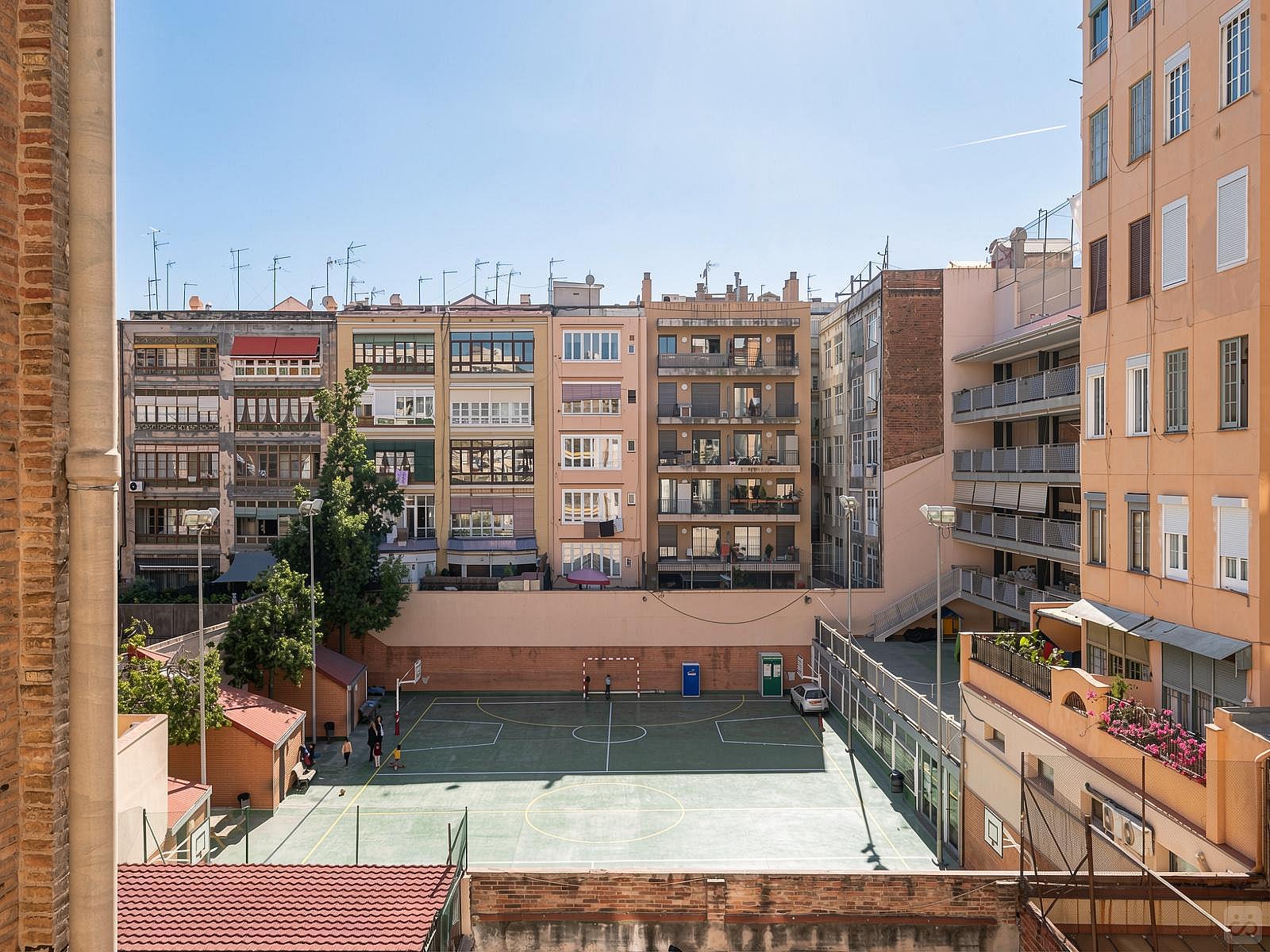  Double Ensuite Bedroom With Gallery 2C  -  Modern Coliving Community with Private Suites in Vibrant Eixample  - Gallery -  53
