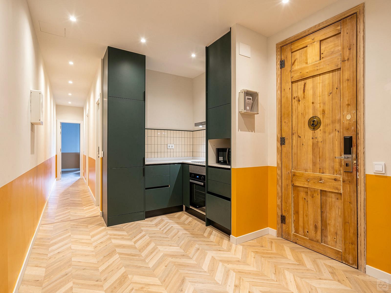  Double Ensuite Bedroom With Gallery 2C  -  Modern Coliving Community with Private Suites in Vibrant Eixample  - Gallery -  57
