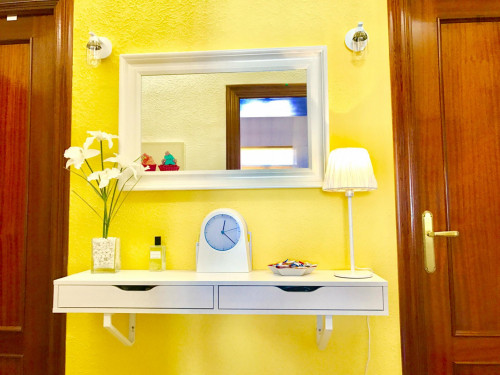 Great double bedroom with a balcony - Gallery - 34