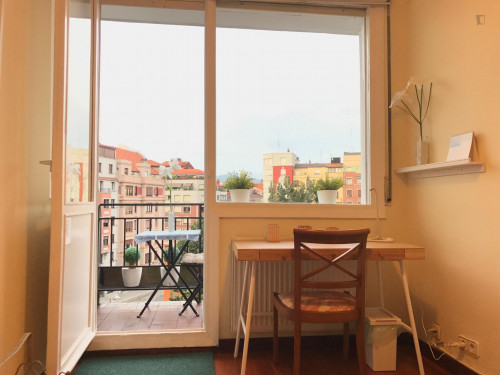 Single bedroom in 4-bedroom apartment - Gallery - 43
