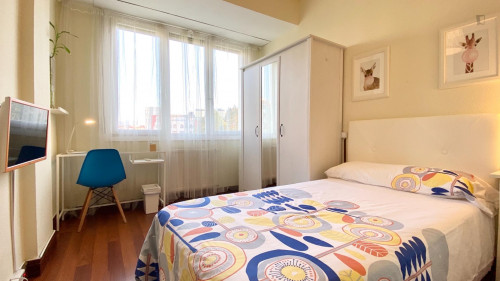 Single bedroom in 4-bedroom apartment - Gallery - 59