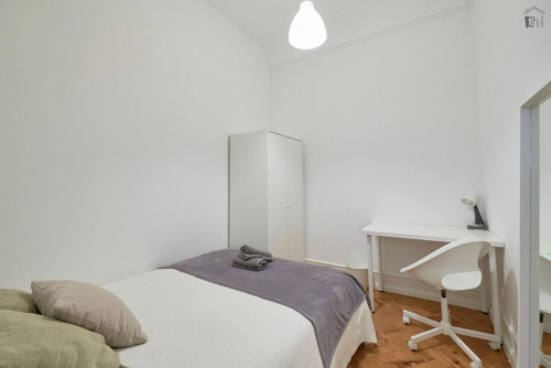 Nice single bedroom in Alameda