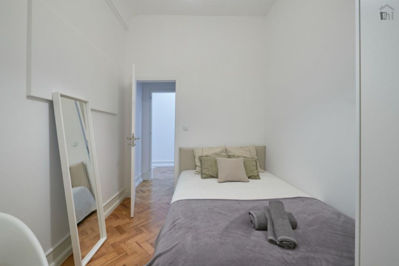  Nice Single Bedroom In Alameda  -  Nice single bedroom in Alameda  - Gallery -  1