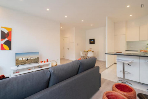 Trendy 1-bedroom apartment near Matosinhos Sul metro station - Gallery - 5