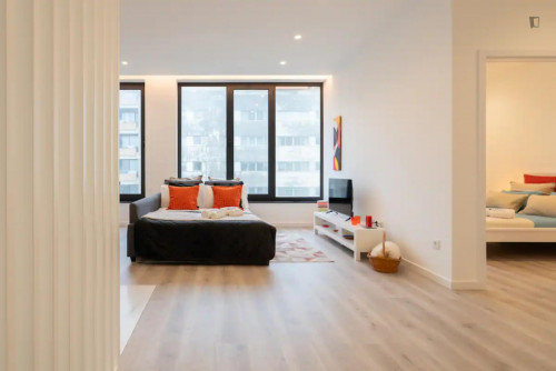Trendy 1-bedroom apartment near Matosinhos Sul metro station - Gallery - 8