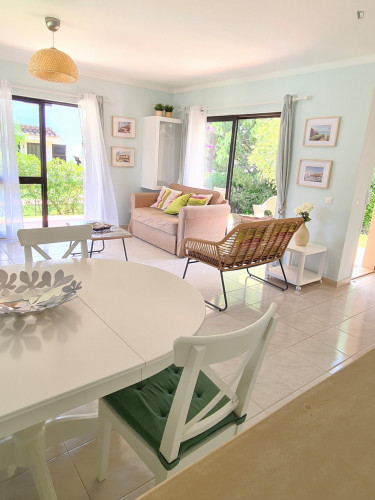 Charming 2-bedroom house