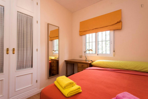 Snug double bedroom near the Santa Justa train station