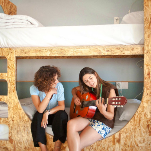 Stunning Coliving Community in Ericeira: Live, Surf & Connect!