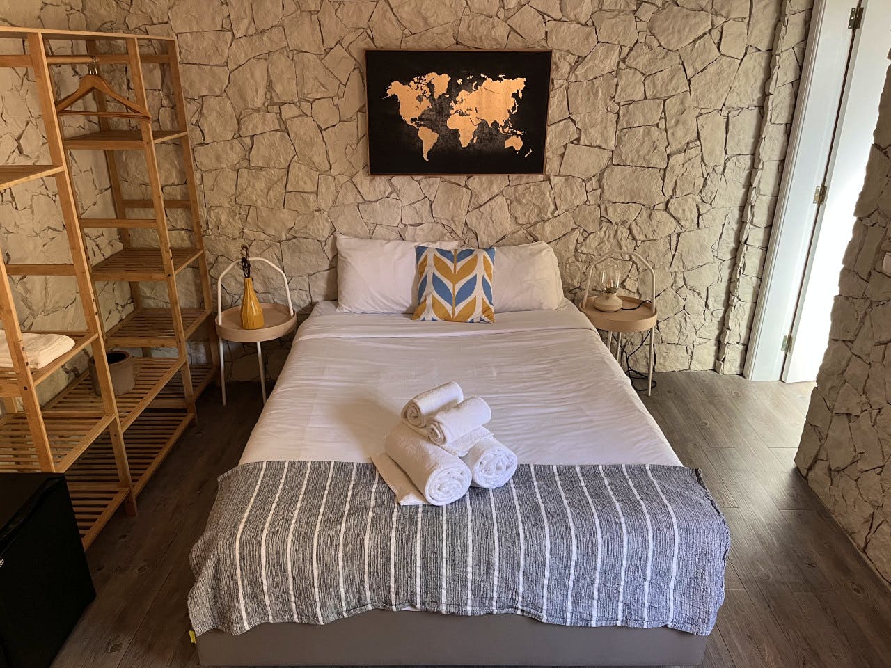 Double Room With Sofa Bed - 20