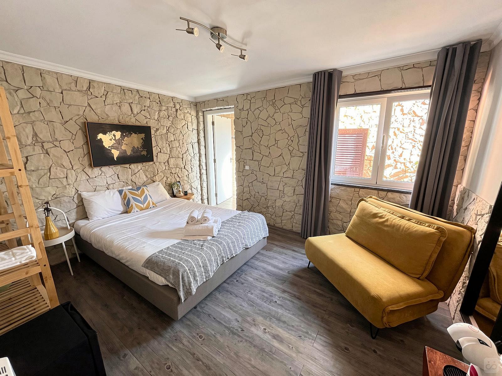 Double Room With Sofa Bed - 7