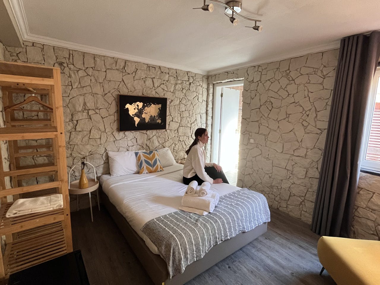 Double Room With Sofa Bed - 24