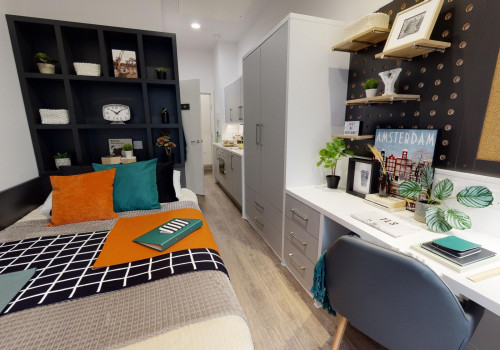 iQ Bloomsbury  - Gallery -  5