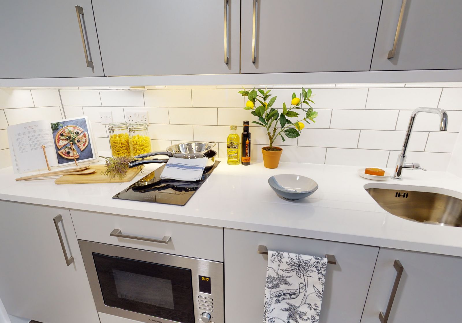  Gold Studio  -  iQ Bloomsbury  - Gallery -  2