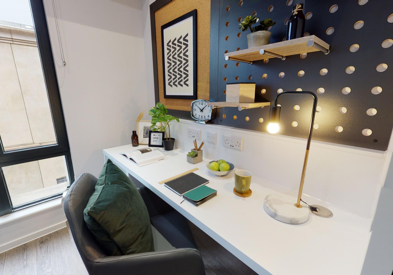  Silver En-Suite  -  iQ Bloomsbury  - Gallery -  4