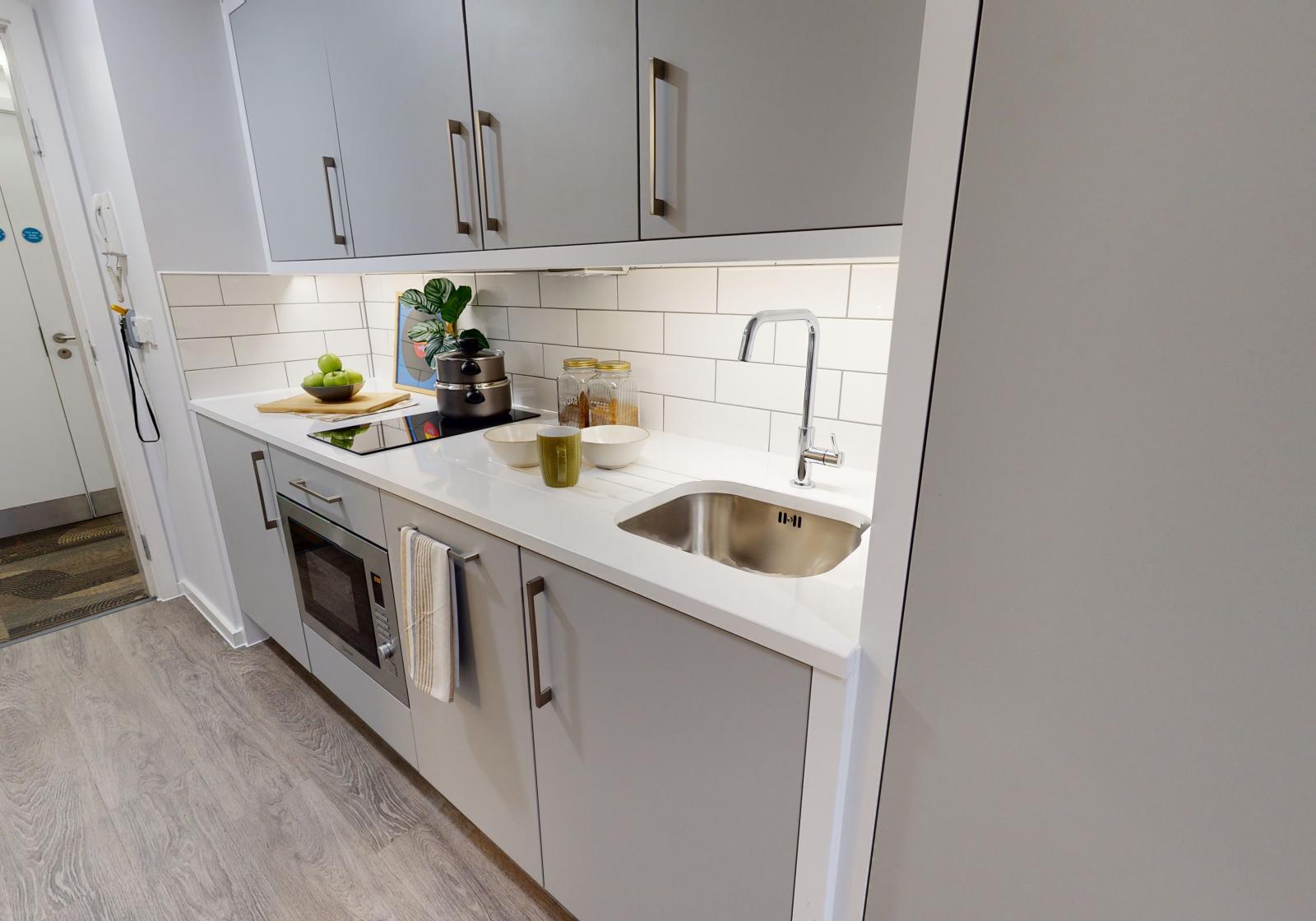  Silver Studio  -  iQ Bloomsbury  - Gallery -  4