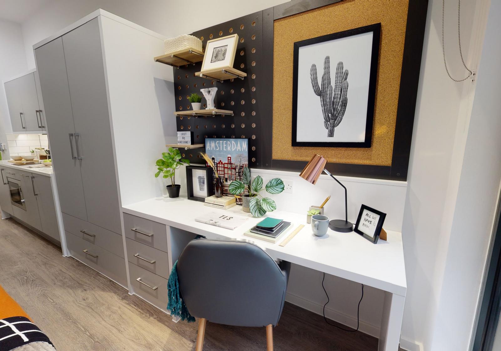  Silver Studio  -  iQ Bloomsbury  - Gallery -  2