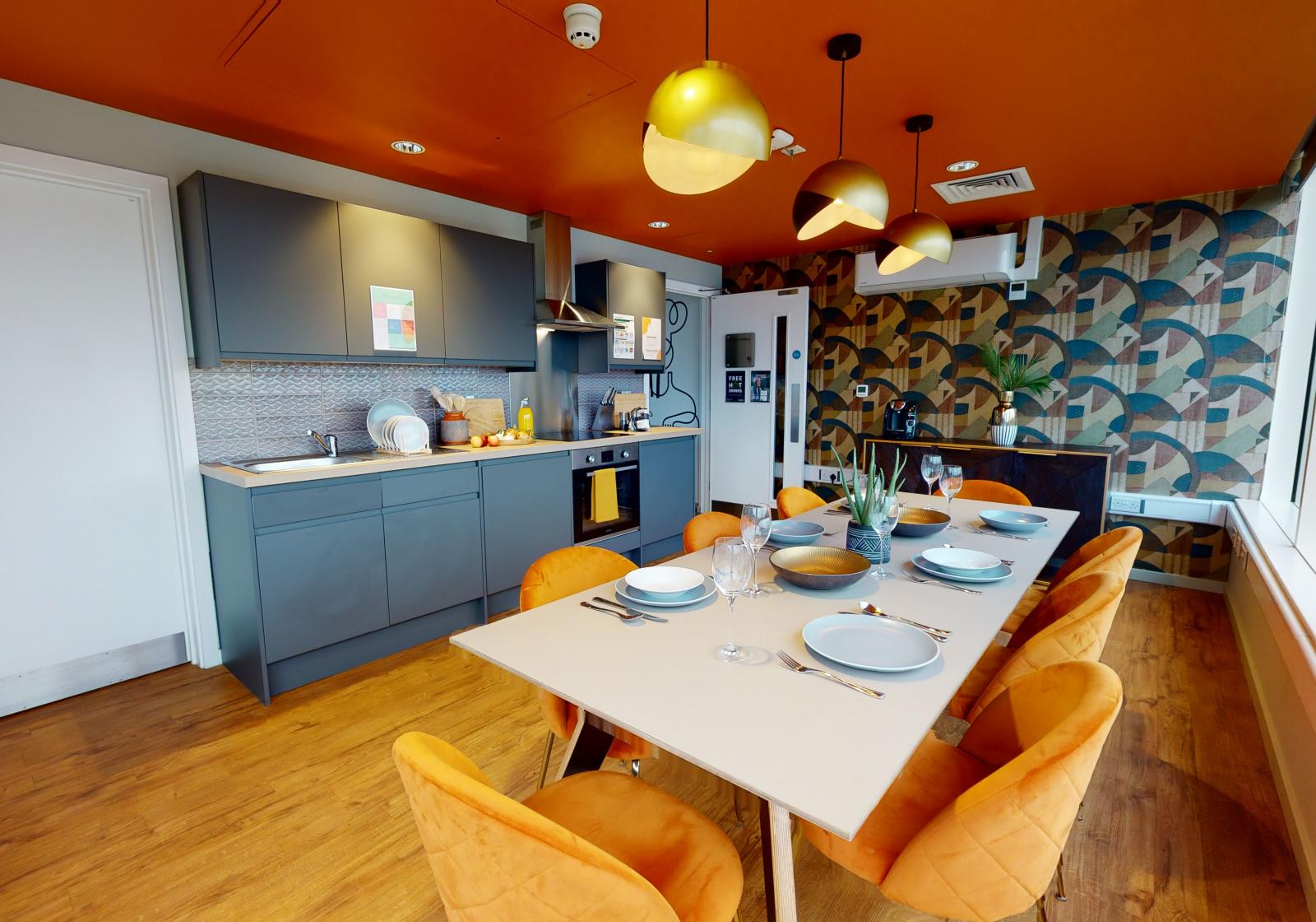  Bronze En-Suite  -  iQ Bloomsbury  - Gallery -  2