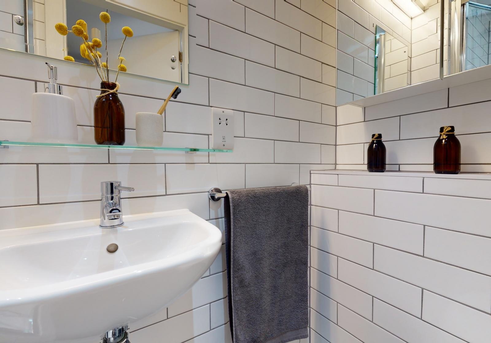  Silver Studio Plus  -  iQ Bloomsbury  - Gallery -  5