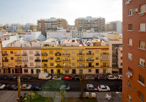 Ample 4-bedroom flat in Los Remedios neighbourhood - Gallery - 19