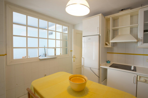 Ample 4-bedroom flat in Los Remedios neighbourhood - Gallery - 29