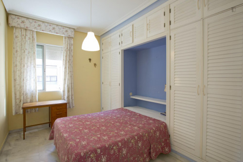 Ample 4-bedroom flat in Los Remedios neighbourhood - Gallery - 14