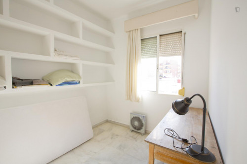 Ample 4-bedroom flat in Los Remedios neighbourhood - Gallery - 23