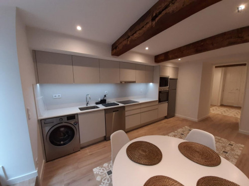 Colourful and great 2-bedroom flat - Gallery - 17