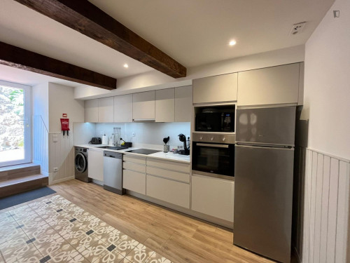 Colourful and great 2-bedroom flat - Gallery - 12
