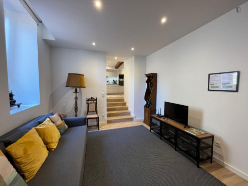Colourful and great 2-bedroom flat - Gallery - 19