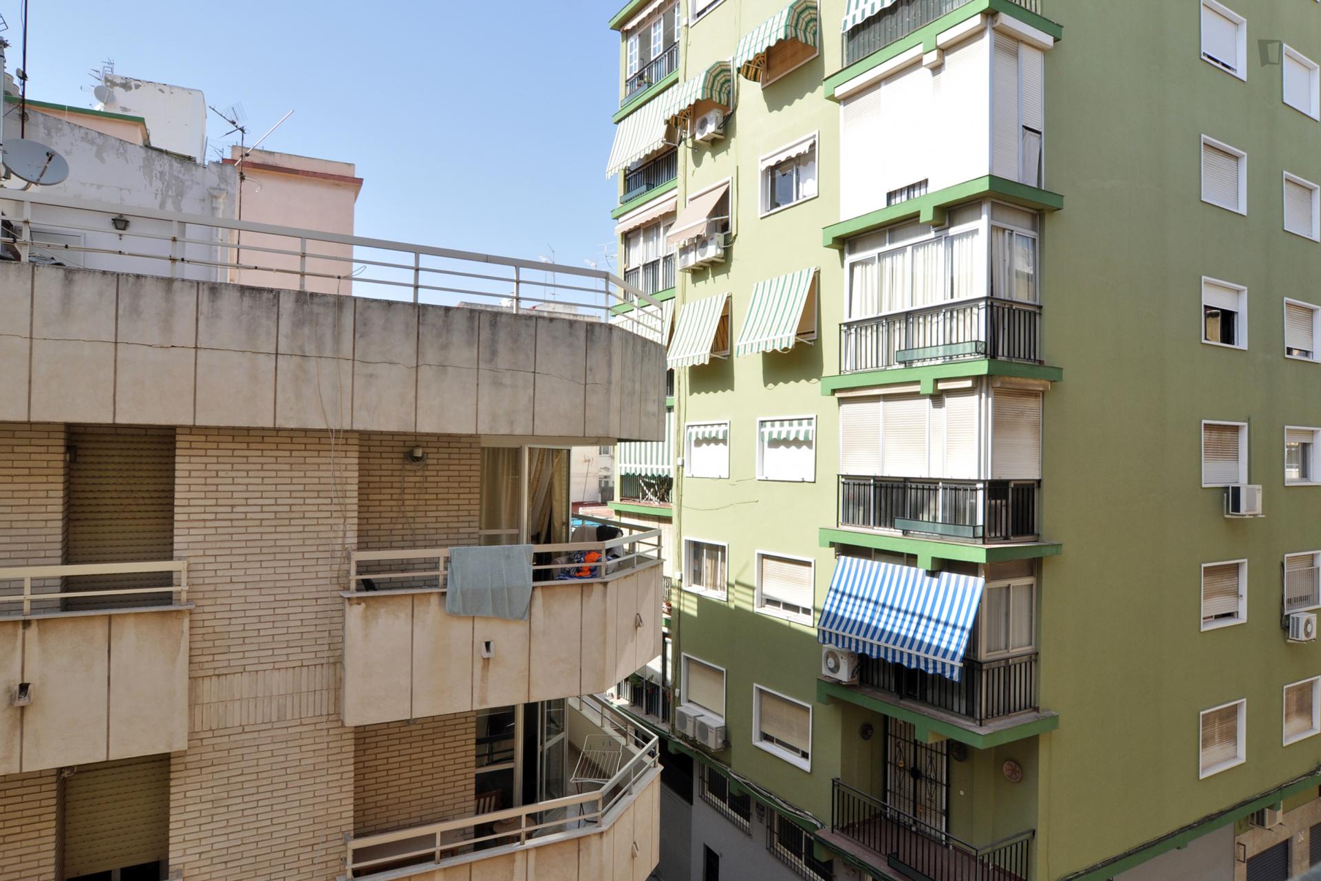 Cool 2-bedroom apartment close to Facultad de Ciencias Económicas y Empresariales