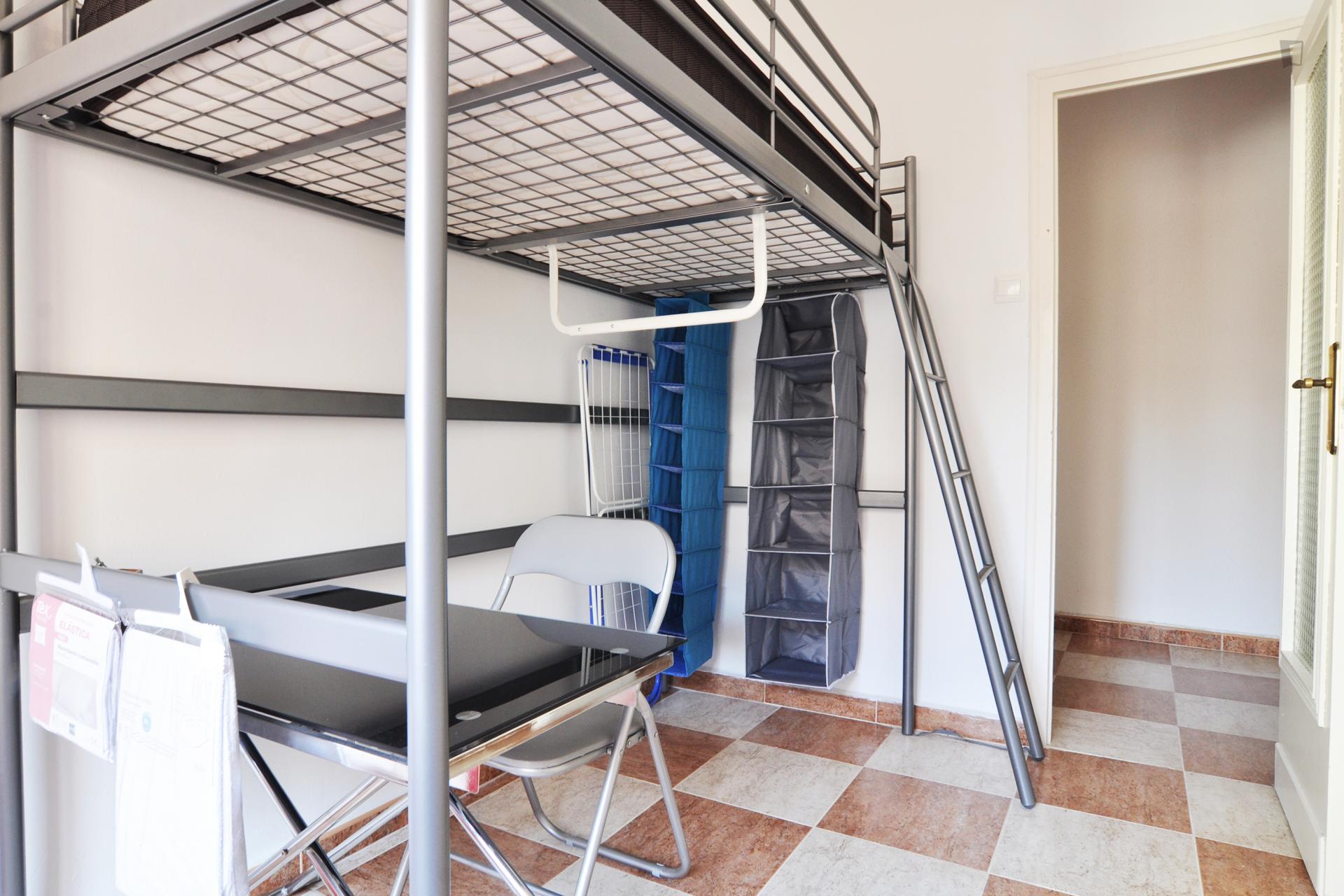 Cool 2-bedroom apartment close to Facultad de Ciencias Económicas y Empresariales