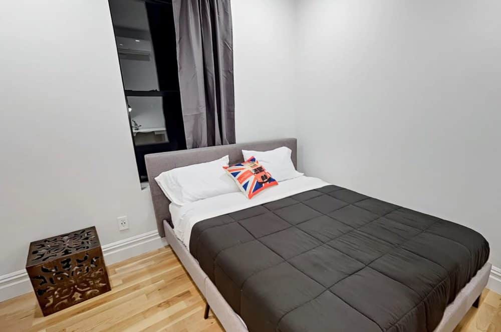  Economy Private Room  -  Bernard Brooklyn Home  - Gallery -  1