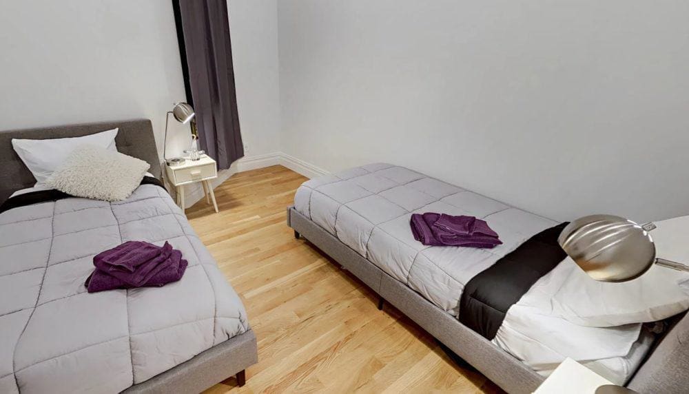  2-People Shared Room Female  -  Bernard Brooklyn Home  - Gallery -  1