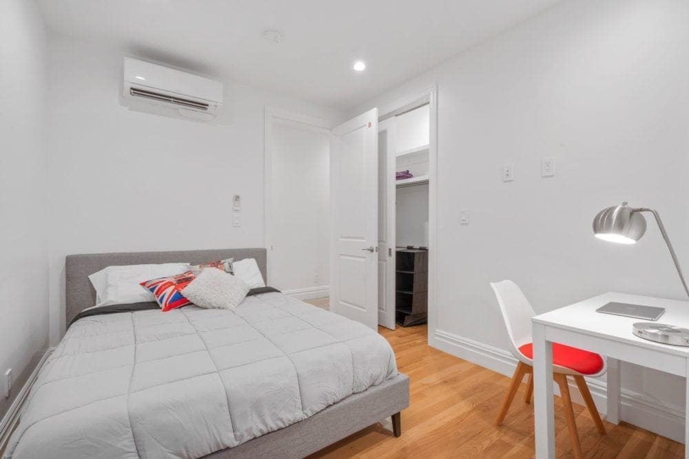  Regular Private Room  -  Bernard Brooklyn Home  - Gallery -  1