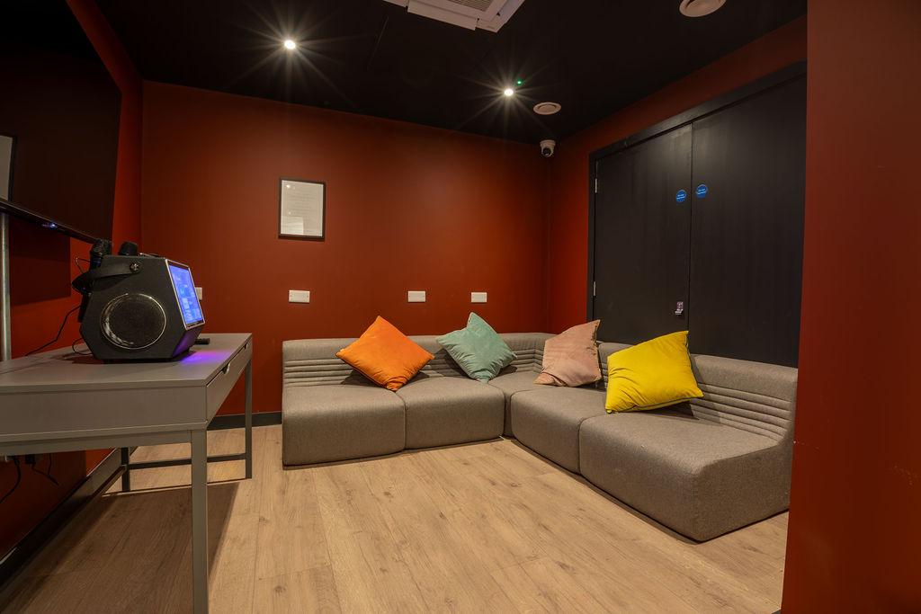 Bronze Studio - Exchange Court - Gallery - 26