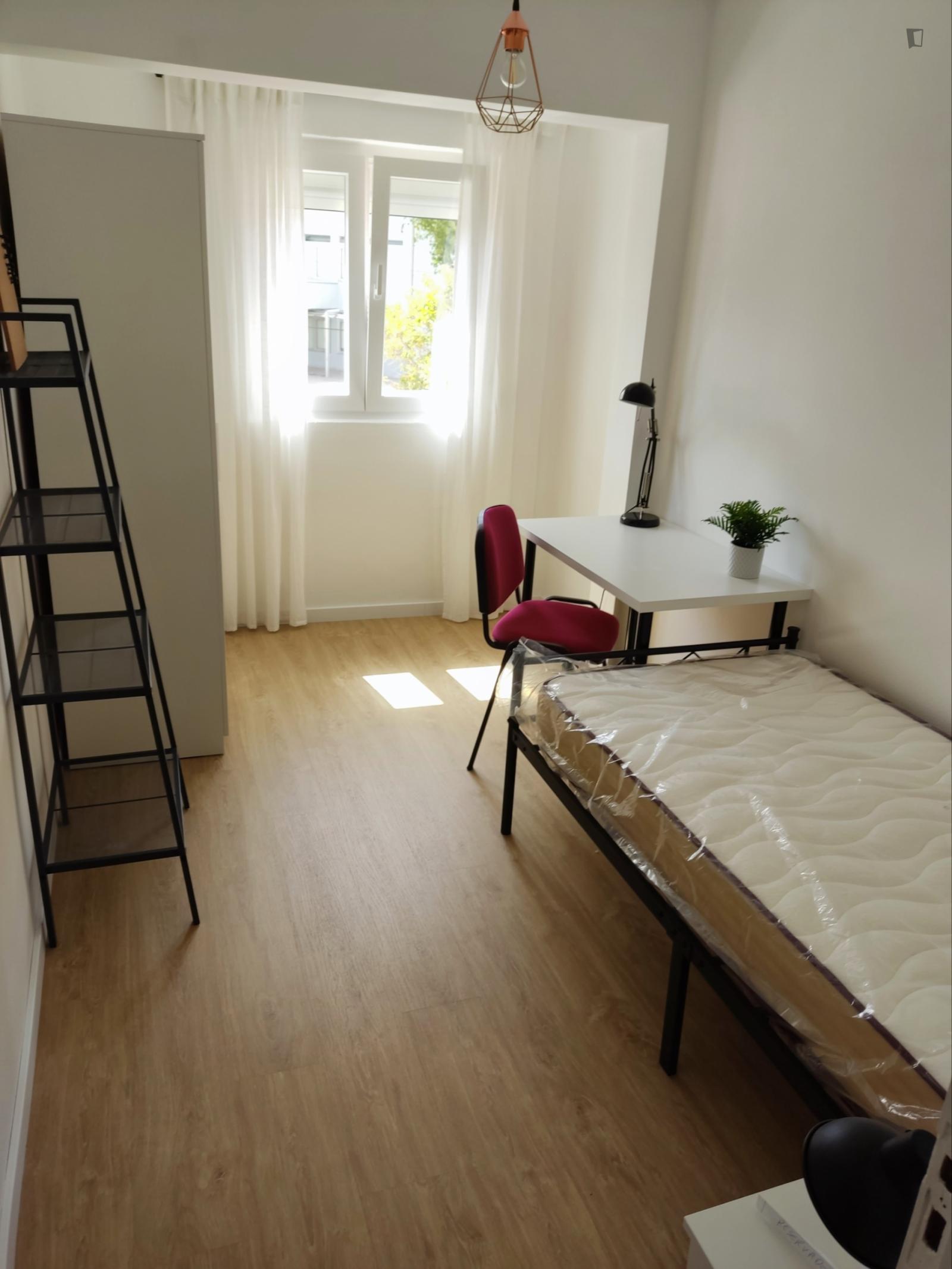 Great Single Bedroom In A 7-Bedroom Flat - Great single bedroom in a 7-bedroom flat - Gallery - 1
