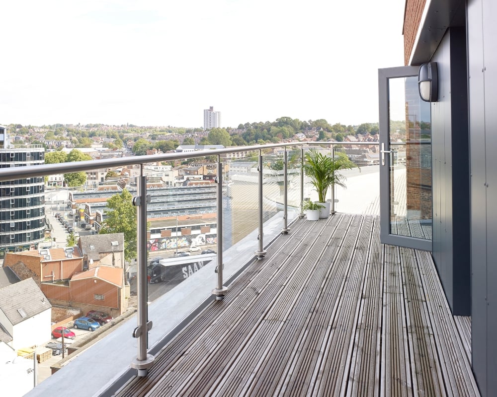  Platinum Studio Deluxe (Balcony)  -  Lace Market Studios  - Gallery -  8