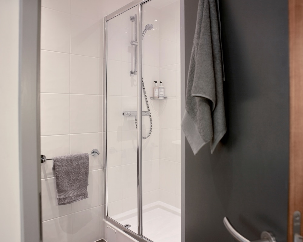  Platinum Studio Deluxe (Balcony)  -  Lace Market Studios  - Gallery -  9