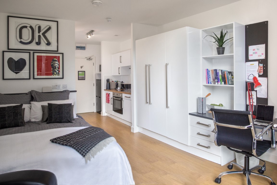 Gold Courtyard Studio  -  CODE Leicester  - Gallery -  1