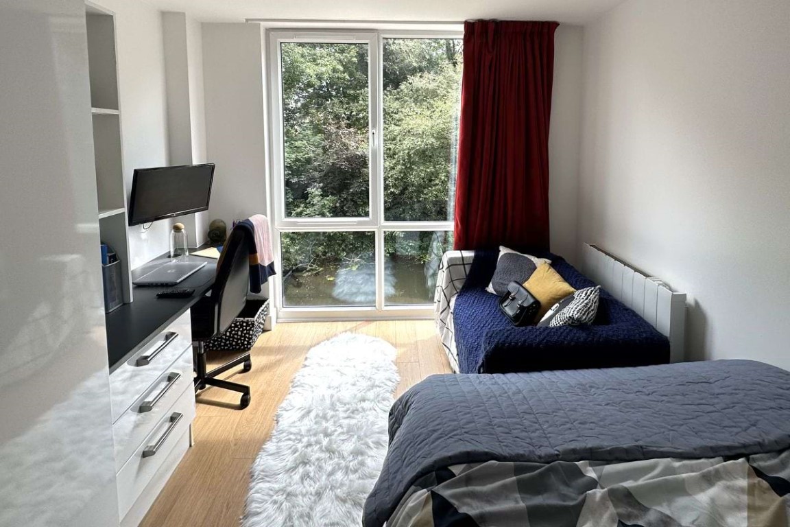  Gold River Studio  -  CODE Leicester  - Gallery -  2