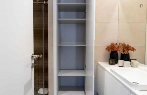 Lovely 1-bedroom apartment near Parque Da Ponte