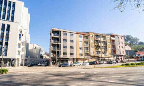 Lovely 1-bedroom apartment near Parque Da Ponte - Gallery - 2