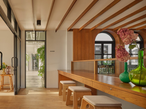 Gorgeous hotel near Wat Pa Khlong Kung