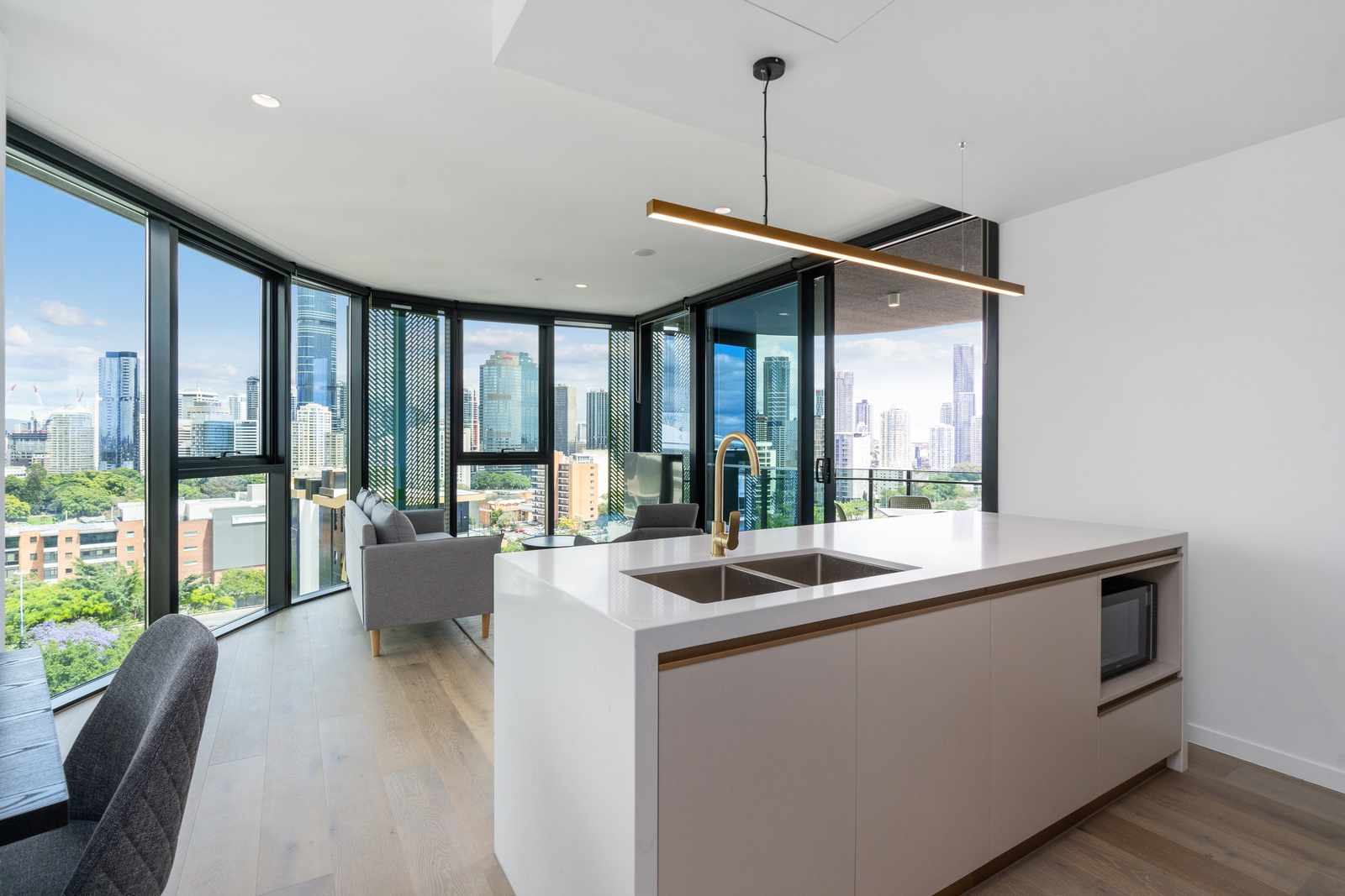  3 Bedroom Apartment  -  Realm Kangaroo Point  - Gallery -  2